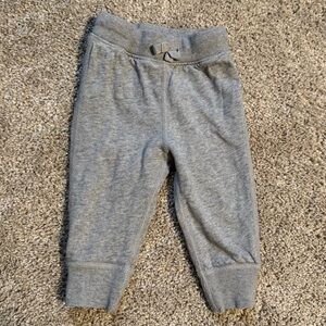 Hanna Andersson Gray Sweatpants 12-18 Mo